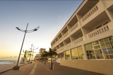 هتل Bahia Sardina
