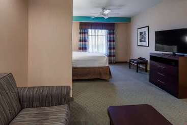 هتل Best Western Plus Midland Suites