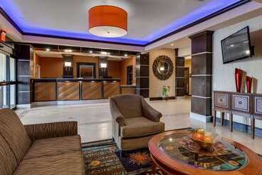 هتل Best Western Plus Midland Suites