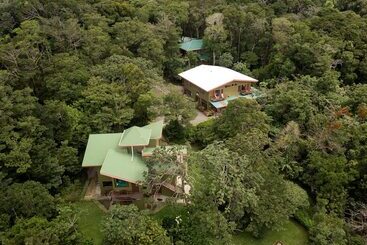 هتل Cala Lodge