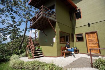 هتل Cala Lodge
