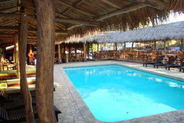 هتل Coco Beach