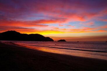 هتل Coco Beach