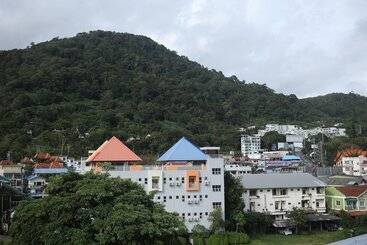 هتل New Forest Patong