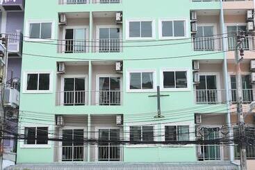 هتل New Forest Patong