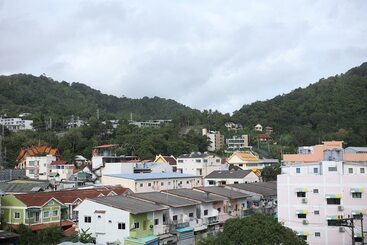 هتل New Forest Patong