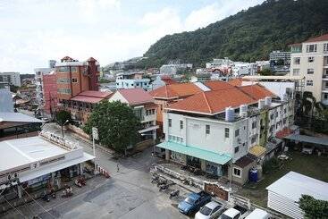هتل New Forest Patong