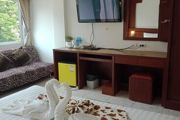هتل New Forest Patong
