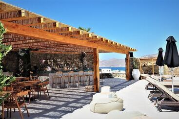 هتل Ftelia Bay Boutique