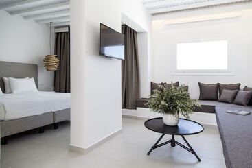 هتل Ftelia Bay Boutique