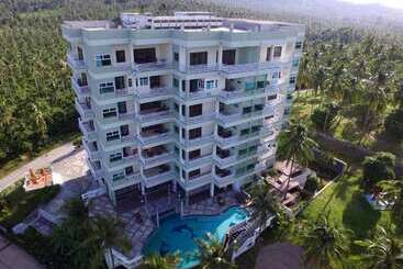 هتل Grand Hill Residence
