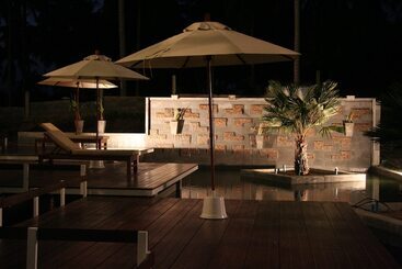 هتل Grand Hill Residence