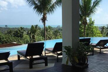 هتل Grand Hill Residence