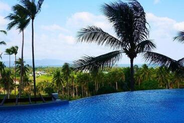 هتل Grand Hill Residence