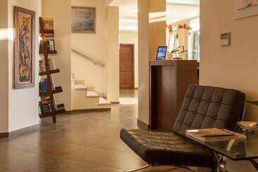 هتل Krinos Suites