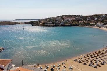 هتل Krinos Suites