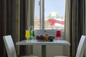 هتل Naama Inn