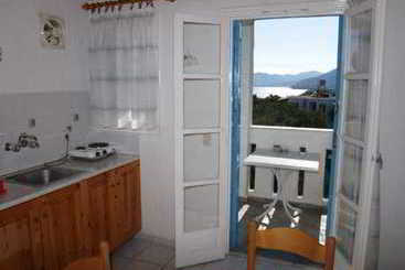 هتل Pelagia Studios