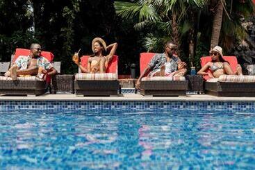 هتل Pullman Kinshasa Grand