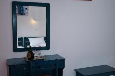هتل Studios Nelli Alonissos