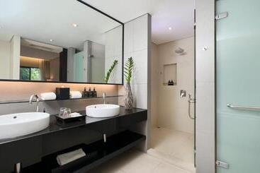 هتل Thanyapura Sports & Health Resort