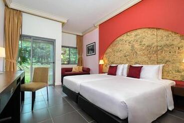 هتل Thanyapura Sports & Health Resort