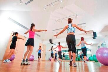 هتل Thanyapura Sports & Health Resort