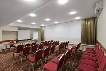 Warmiński Hotel & Conference