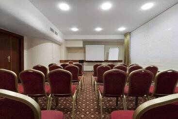 Warmiński Hotel & Conference