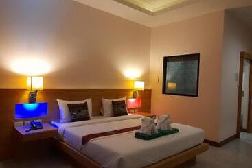 Khaolak Yama Resort   Sha Plus