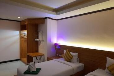 Khaolak Yama Resort   Sha Plus