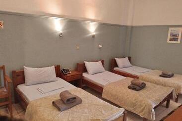 Miranta Hotel   Apartments & Studios