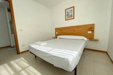 Apartamentos Oropesa Primera Línea 3000