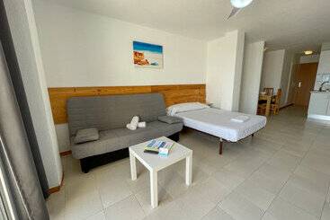 Apartamentos Oropesa Primera Línea 3000