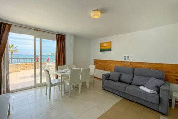 Apartamentos Oropesa Primera Línea 3000