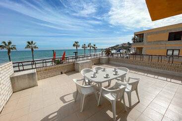 Apartamentos Oropesa Primera Línea 3000