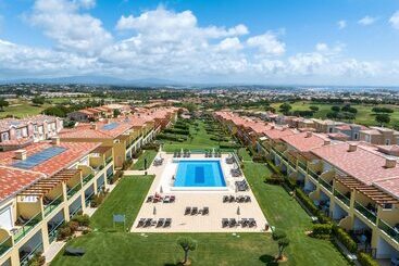 استراحتگاه Boavista Golf & Spa   Bela Colina Village