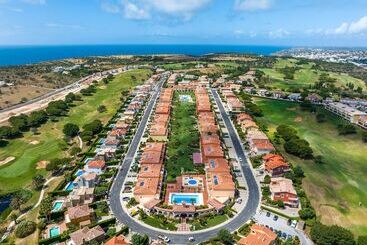 استراحتگاه Boavista Golf & Spa   Bela Colina Village