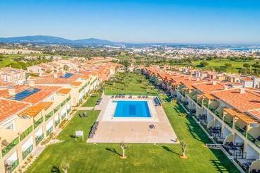 استراحتگاه Boavista Golf & Spa   Bela Colina Village