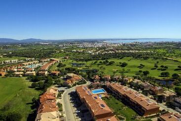 استراحتگاه Boavista Golf & Spa   Bela Colina Village