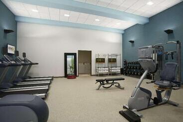 Home2 Suites By Hilton Philadelphia  Convention Center, Pa