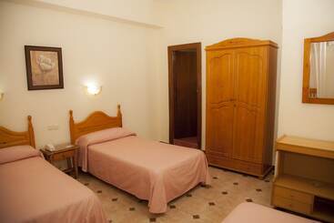 Hostal Paris