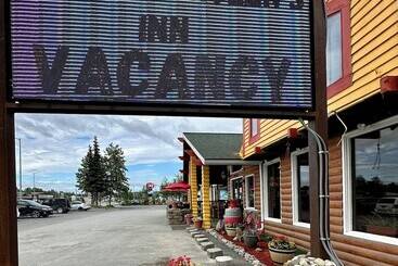 هتل Alaska Angler's Inn