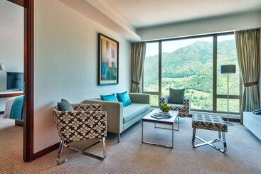 ホテル Auberge Discovery Bay Hong Kong