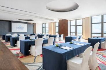 هتل Auberge Discovery Bay Hong Kong