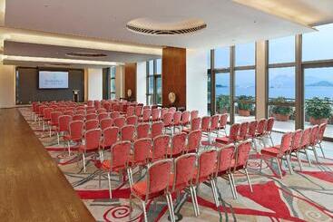 هتل Auberge Discovery Bay Hong Kong