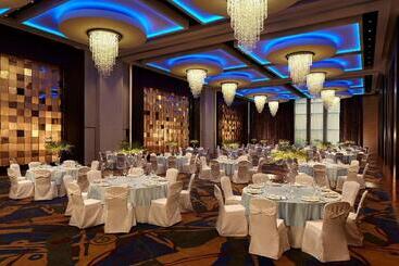 هتل Auberge Discovery Bay Hong Kong