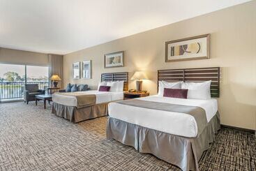 هتل Best Western Plus Bayside