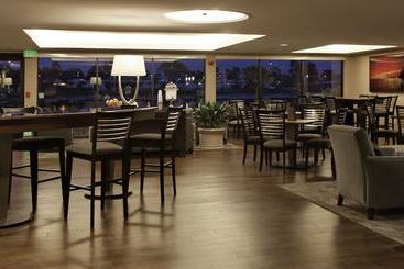 هتل Best Western Plus Bayside