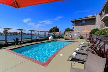 هتل Best Western Plus Bayside